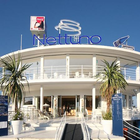 Hotel Milano Ile De France Rimini Luaran gambar