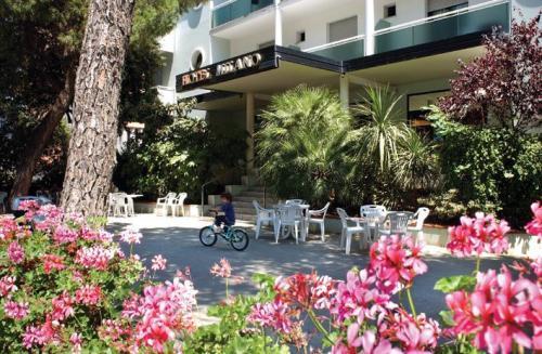 Hotel Milano Ile De France Rimini Luaran gambar