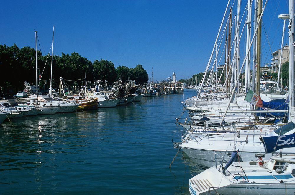 Hotel Milano Ile De France Rimini Luaran gambar