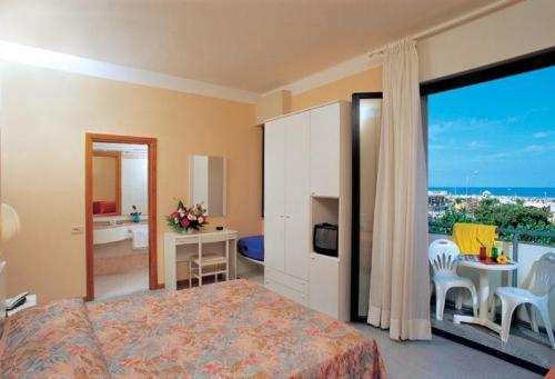 Hotel Milano Ile De France Rimini Luaran gambar